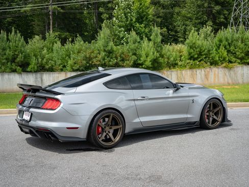 Used 2020 Ford Mustang Shelby GT500 w/ Technology Package RWD image 30