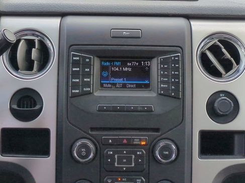 Used 2014 Ford F150 XLT w/ XLT Convenience Package RWD image 19