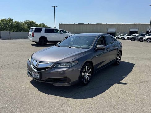 Used 2017 Acura TLX image 5
