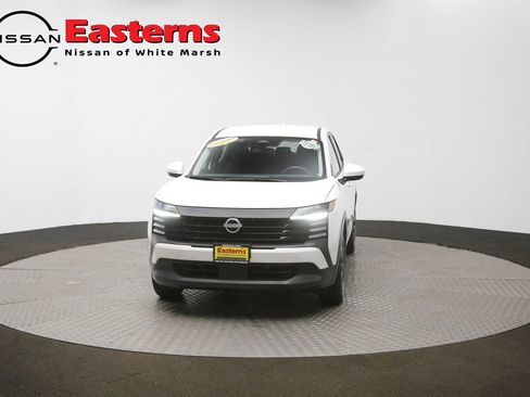 Used 2025 Nissan Kicks SV image 51