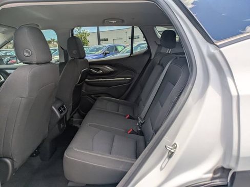 Used 2023 GMC Terrain SLE w/ Driver Convenience Package FWD image 14