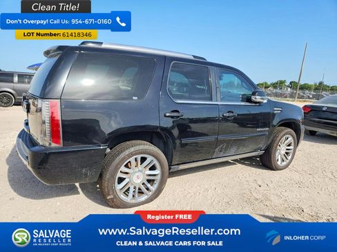 Used 2013 Cadillac Escalade Premium RWD image 4