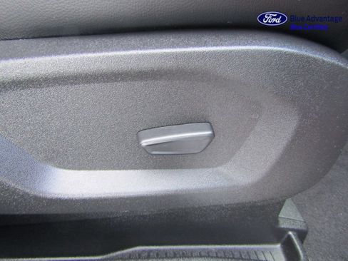 Certified 2024 Ford Edge ST-Line AWD/4WD image 29