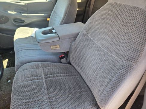 Used 1997 Ford F150 XLT RWD image 12