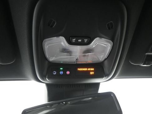 New 2025 Chevrolet Colorado Z71 w/ Midnight Edition AWD/4WD image 14