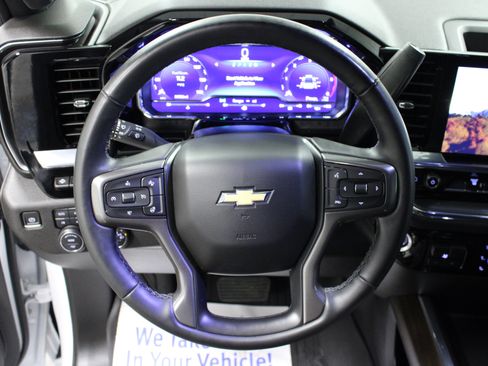 Used 2024 Chevrolet Silverado 3500 High Country w/ Technology Package AWD/4WD image 17