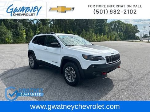 Used 2022 Jeep Cherokee Trailhawk w/ Trailer Tow Group AWD/4WD image 3
