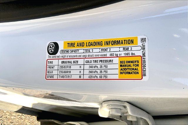 Used 2024 Buick Envision Preferred AWD/4WD image 34