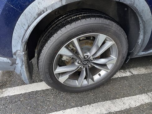 Used 2023 INFINITI QX60 Luxe w/ Cargo Package image 4