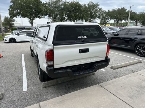 Used 2022 Toyota Tacoma SR RWD image 6