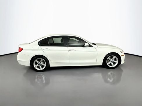 Used 2015 BMW 320i Sedan RWD image 9