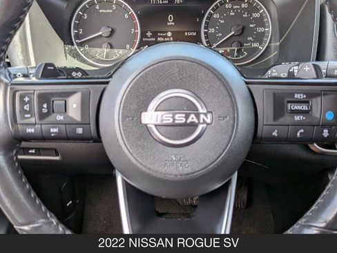 Used 2022 Nissan Rogue SV w/ SV Premium Package FWD image 12