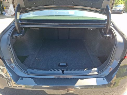 Used 2025 BMW i5 eDrive40i RWD image 30