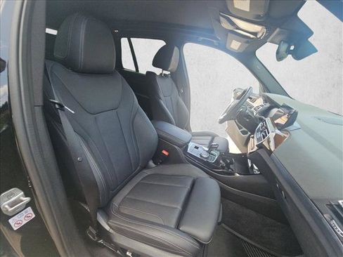 Used 2024 BMW X3 sDrive30i RWD image 19