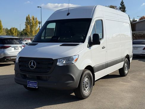 New 2026 Mercedes-Benz Sprinter 2500 image 8