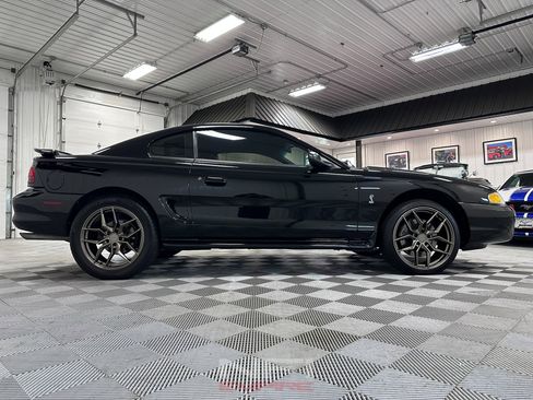Used 1996 Ford Mustang Cobra image 17