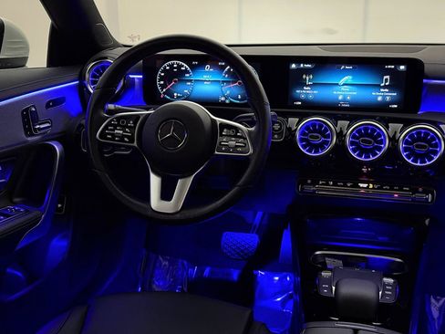 Used 2022 Mercedes-Benz CLA 250 4MATIC image 29