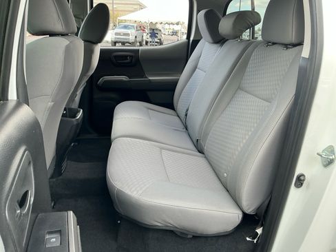 Used 2021 Toyota Tacoma SR5 image 17