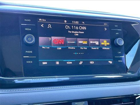 Used 2022 Volkswagen Taos SEL image 18