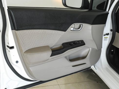 Used 2015 Honda Civic LX image 36