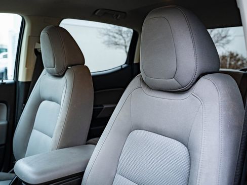 Used 2021 Chevrolet Colorado W/T w/ Custom Special Edition image 21