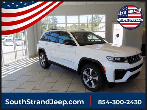 New 2026 Jeep Grand Cherokee Limited AWD/4WD image 1