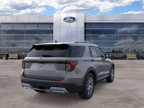 New 2026 Ford Explorer Platinum RWD image 31