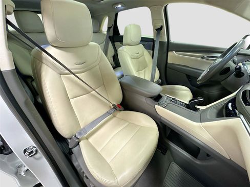 Used 2025 Cadillac XT5 Premium Luxury w/ Technology Package image 30