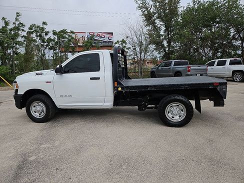 Used 2022 RAM 2500 Tradesman image 3