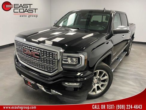 Used 2017 GMC Sierra 1500 Denali image 1