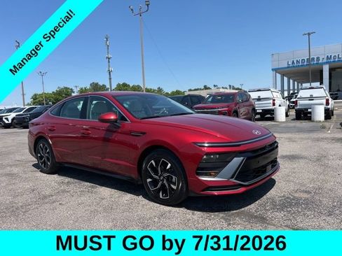 Used 2025 Hyundai Sonata SEL FWD image 1