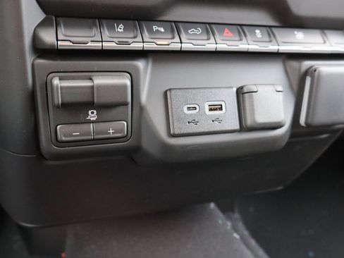 New 2026 Chevrolet Silverado 2500 Custom w/ Custom Value Package image 13