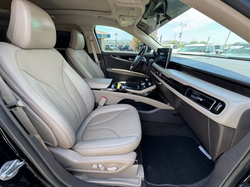 Used 2022 Lincoln Nautilus Reserve AWD/4WD image 24