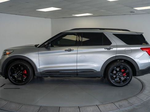Used 2020 Ford Explorer ST w/ ST Street Pack AWD/4WD image 4