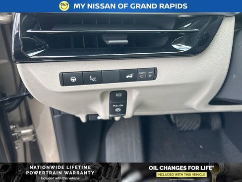 New 2026 Nissan Murano Platinum w/ Cargo Package AWD/4WD image 14