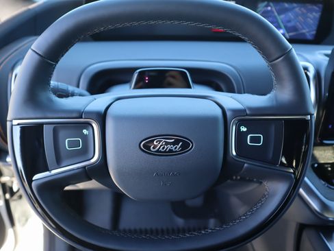 New 2025 Ford Expedition Tremor image 3