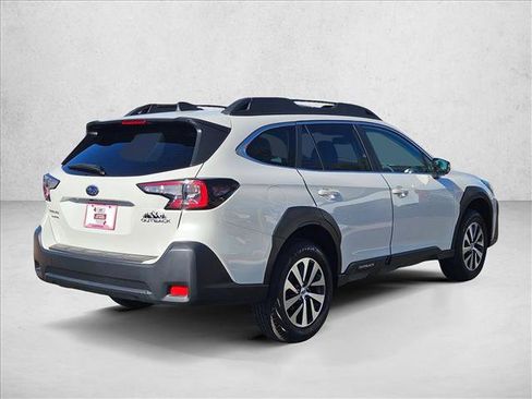 Certified 2025 Subaru Outback Premium w/ Popular Package #1A image 5