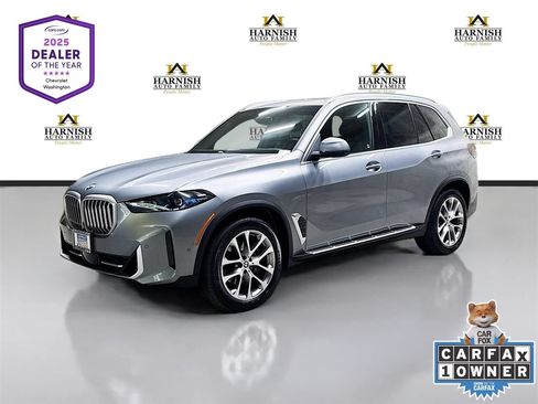 Used 2026 BMW X5 xDrive40i AWD/4WD image 1