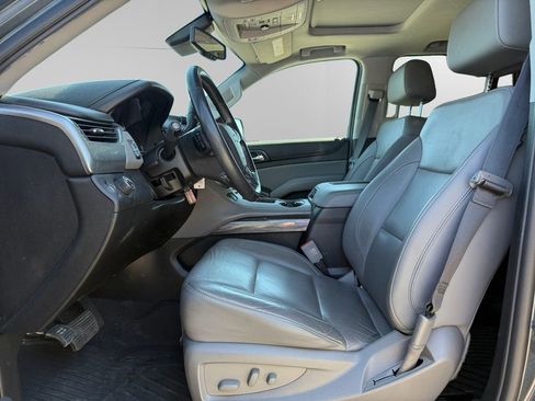 Used 2019 Chevrolet Tahoe LT RWD image 9