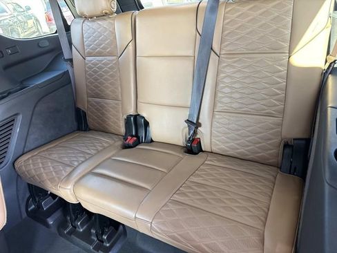 Used 2023 Cadillac Escalade Sport w/ LPO, ONYX Package image 15