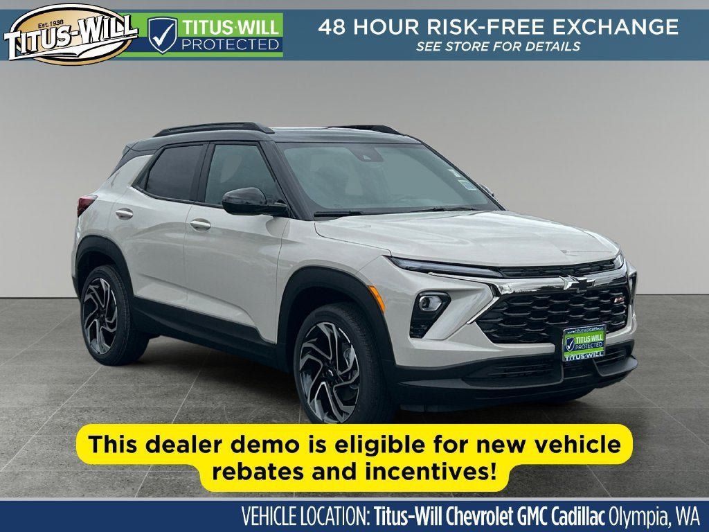 Used 2026 Chevrolet TrailBlazer RS w/ Convenience Package AWD/4WD image 1