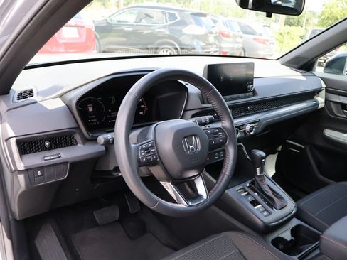Certified 2023 Honda CR-V Sport image 16