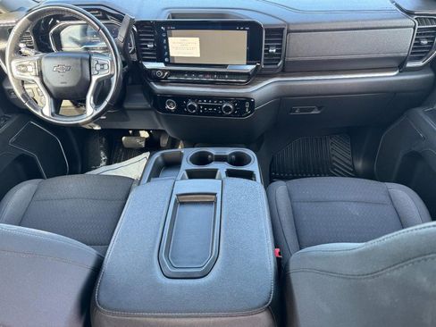 Used 2022 Chevrolet Silverado 1500 RST w/ Z71 Off-Road Package image 12