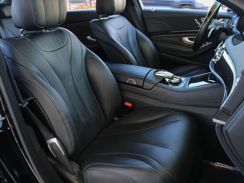 Used 2020 Mercedes-Benz S 450 4MATIC Sedan w/ Premium Package image 20