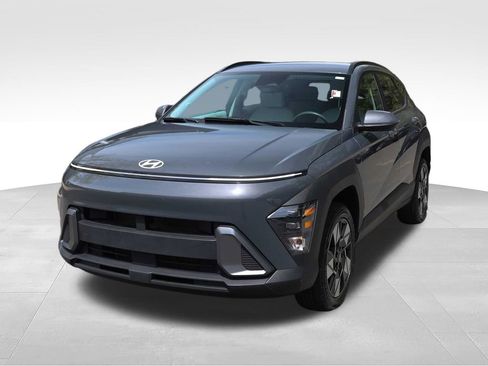 Used 2024 Hyundai Kona SEL AWD/4WD image 12