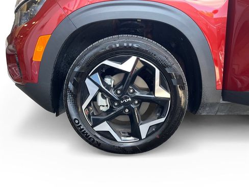 Certified 2026 Kia Seltos S FWD image 30