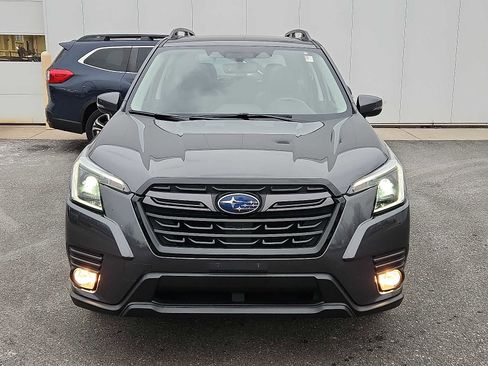 Used 2022 Subaru Forester Limited image 2