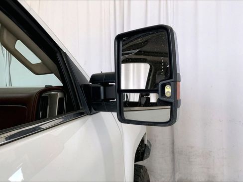 Used 2018 Chevrolet Silverado 2500 High Country w/ Duramax Plus Package AWD/4WD image 11