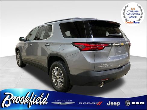 Used 2023 Chevrolet Traverse LT image 6
