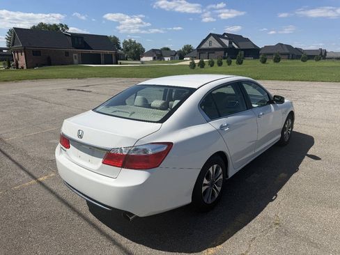Used 2014 Honda Accord LX image 5